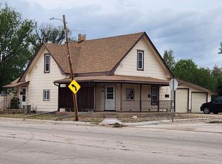 402 Boyle Ave, Stratton, NE 69043