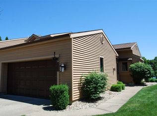 16459 Pretty View Dr, Plymouth, IN 46563