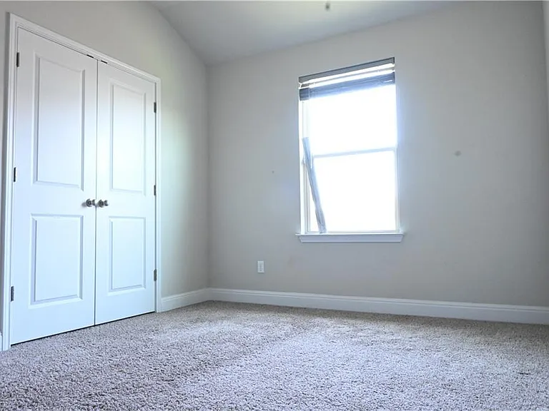 124 Gray Wolf Dr — Photo 27