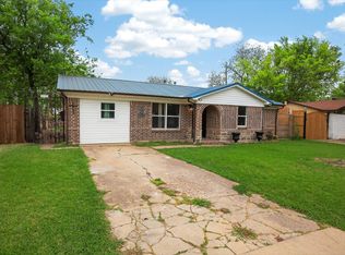2231 Loyce Dr, Mesquite, TX 75149