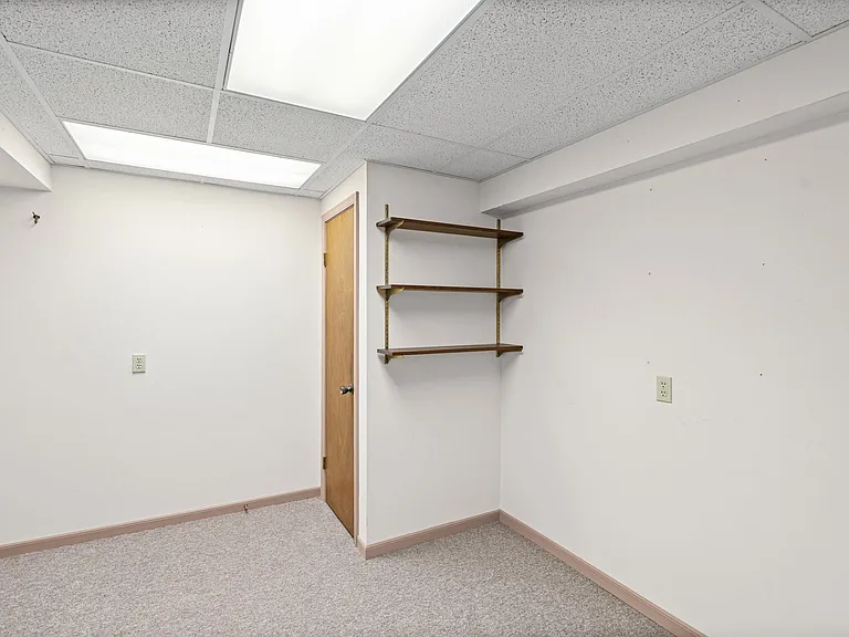 11129 Ash St — Photo 34