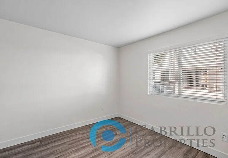 1016 Hornblend St #1 — Photo 20