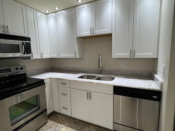 5th image of 4354 N 82nd St Unit 146