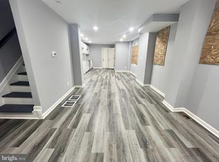 500 E Queen Ln, Philadelphia, PA 19144