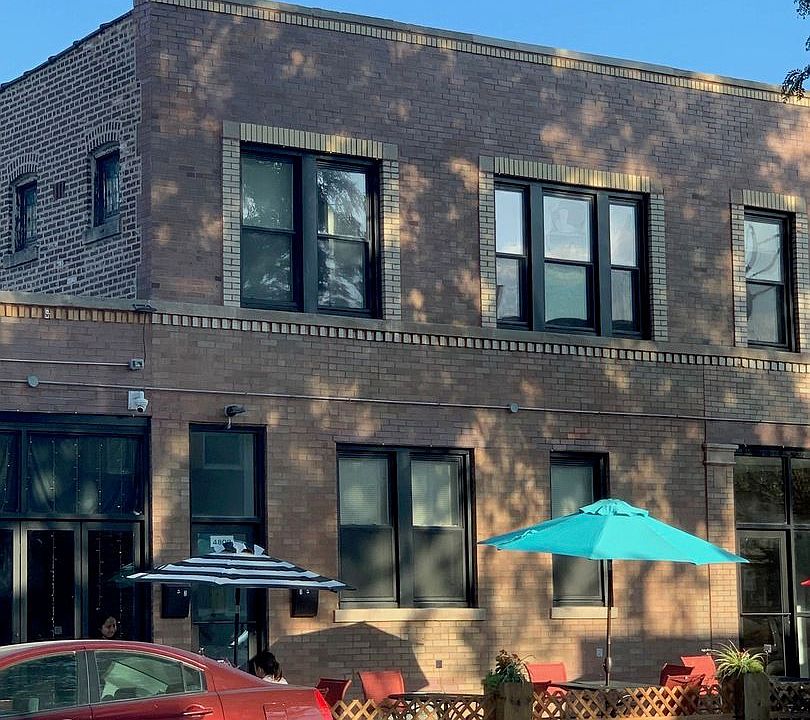 1st image of 4809 N Rockwell St #2