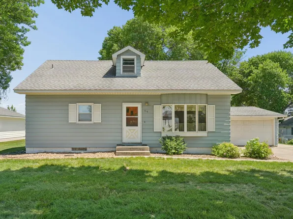 414 Oak Ave N, Maple Lake, MN 55358