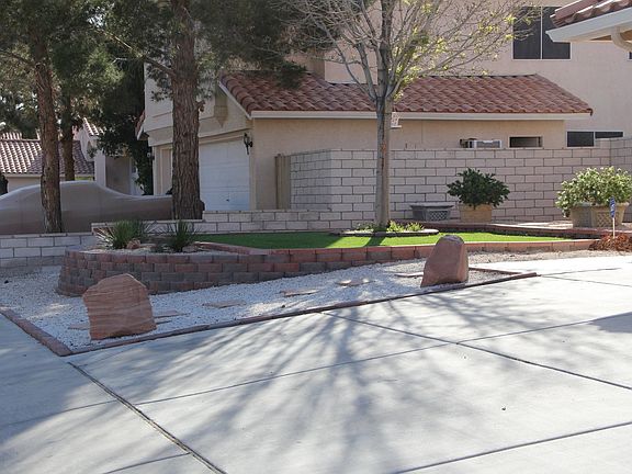 4th image of 1545 Heather Oaks Way