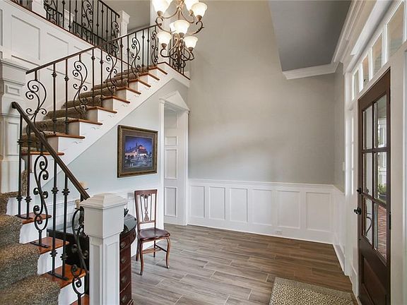 4th image of 3620 Lake Aspen Dr E