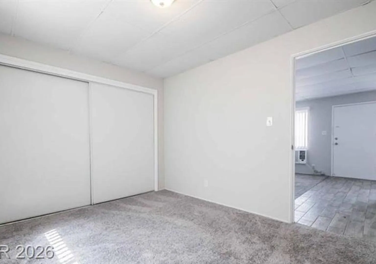 1 BD/1 BA Refreshed Apt — Photo 4