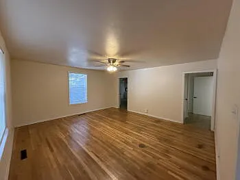 3 bed, 2166 sqft, $2,000 — Photo 3