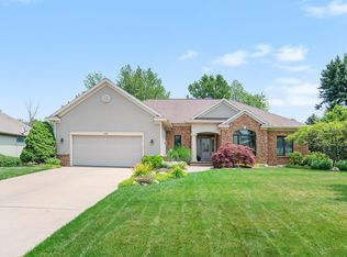 5458 Thoroughbred Dr SW, Wyoming, MI 49418
