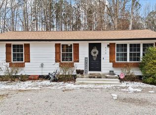 470 Thomas Rd, Henderson, NC 27537