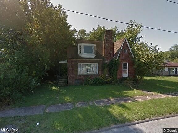 2nd image of 1609 W 19th St