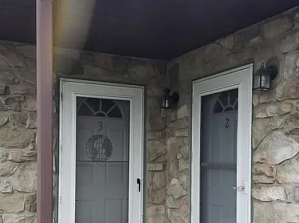 4154 E Harrisburg Pike APT 3, Middletown, PA 17057