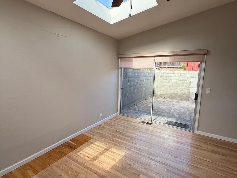 1732 Fernando St — Photo 1