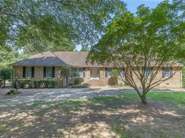 2112 Princess Anne Ct, Virginia Beach, VA 23457