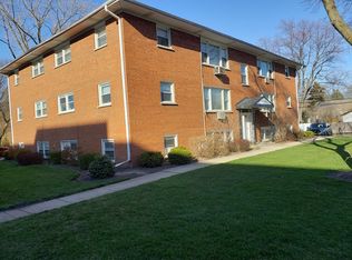 9-11 N Main St #GN, Mount Prospect, IL 60056