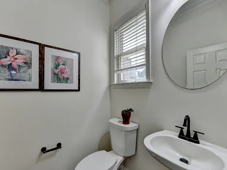 2051 Crown Vetch Ln — Photo 35