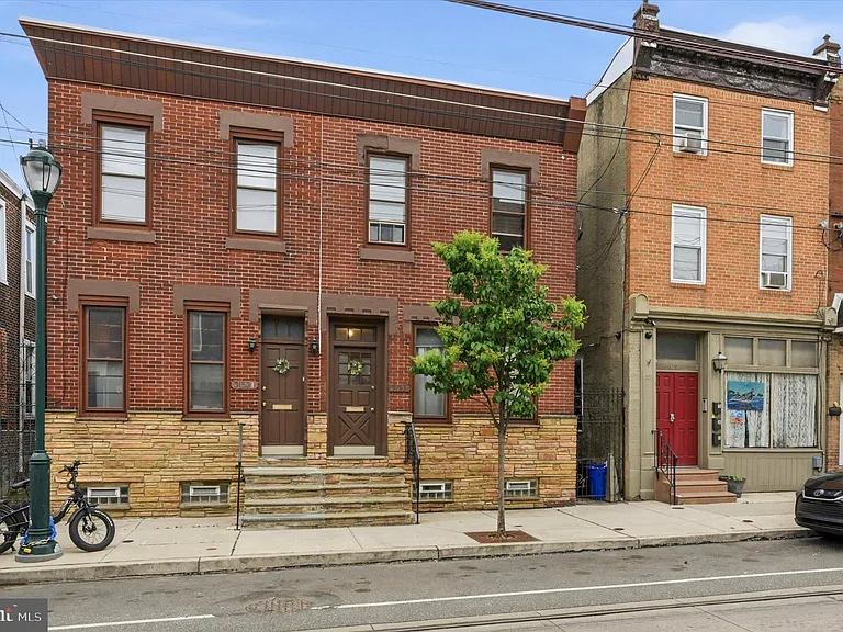 3153 Richmond St #1 — Photo 1