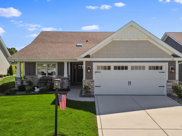 8587 Larkspur Ter, Saint John, IN 46373