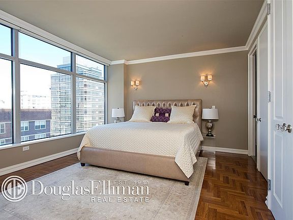 5th image of 250 E 54th St #29AX