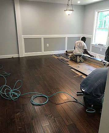Installing woodflooring