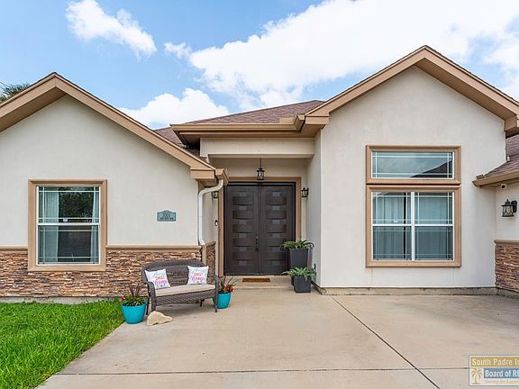 2nd image of 7001 Lago Vista Blvd