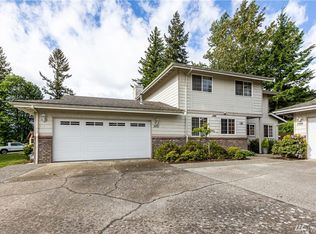 3567 S Grace Ln, Bellingham, WA 98226