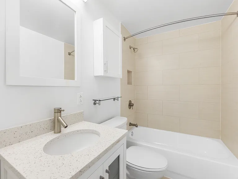354 E 91st St #1903 — Photo 15