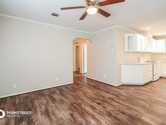 3rd image of 21431 Sweet Grass Ln