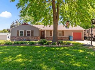310 E Orchard St, Odessa, MO 64076