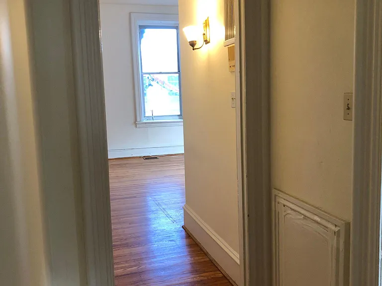 426 W Chelten Ave #2F — Photo 24