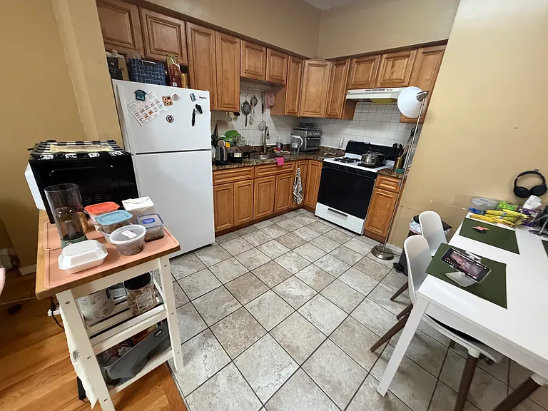 9 Shepherd Ave #2A — Photo 29