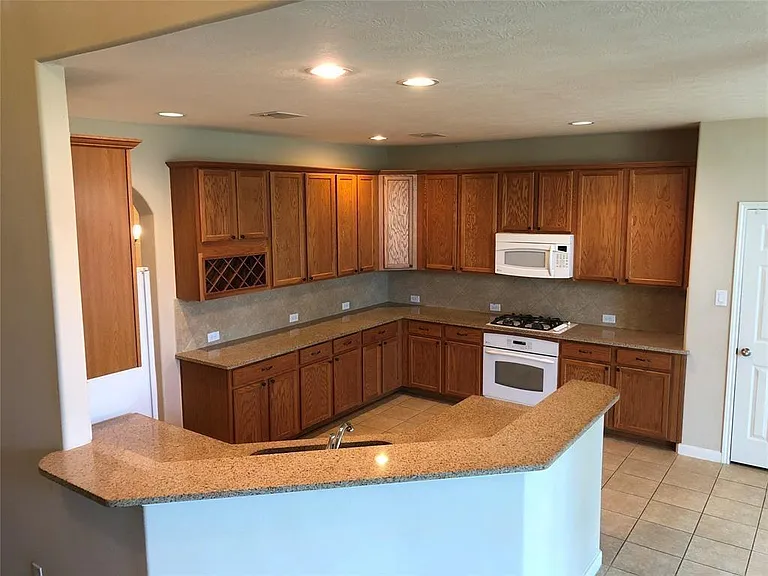 26310 Creston Woods Dr — Photo 5