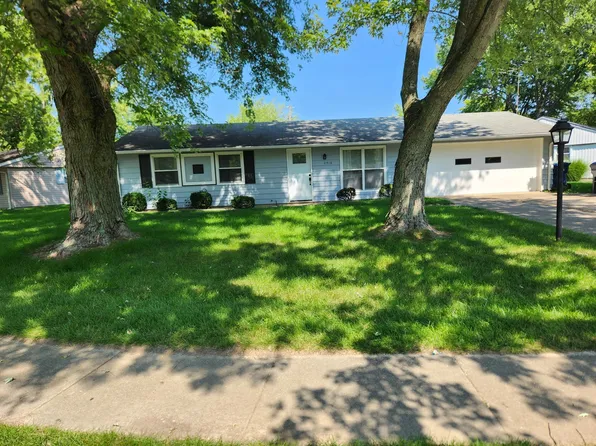 2316 Ashbourne Rd, Anderson, IN 46011
