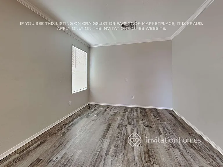 6862 W Townley Ave — Photo 10