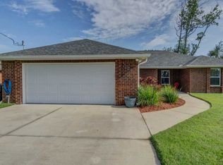 306 W 13th St, Lynn Haven, FL 32444