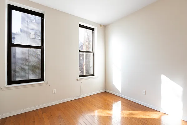 Rented by Compass | media 4