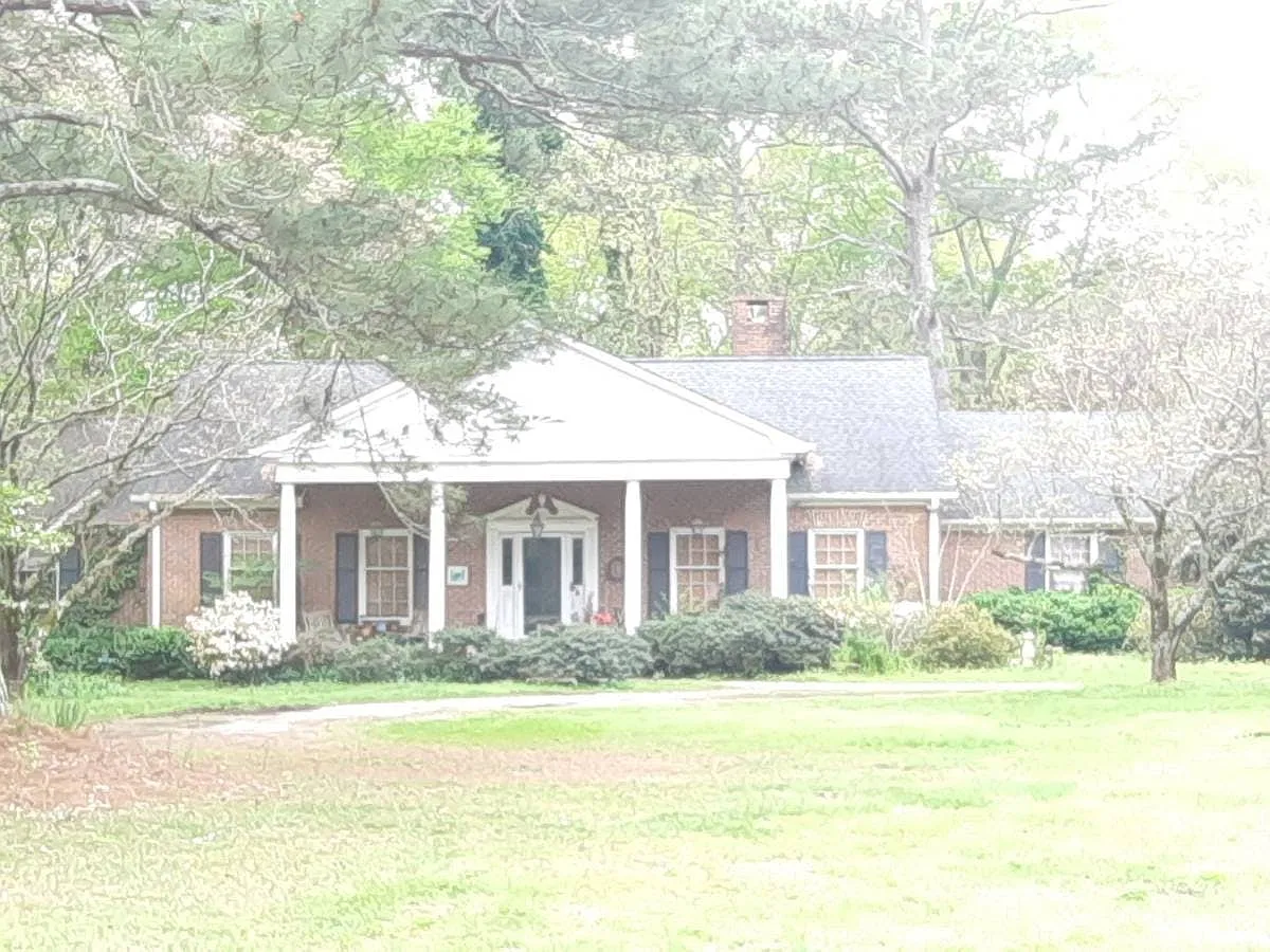 202 McCaskill Dr photo 1