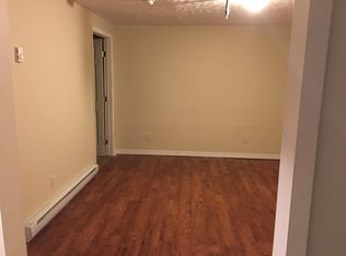 10 Locust Ave APT E3, Fairmont, WV 26554