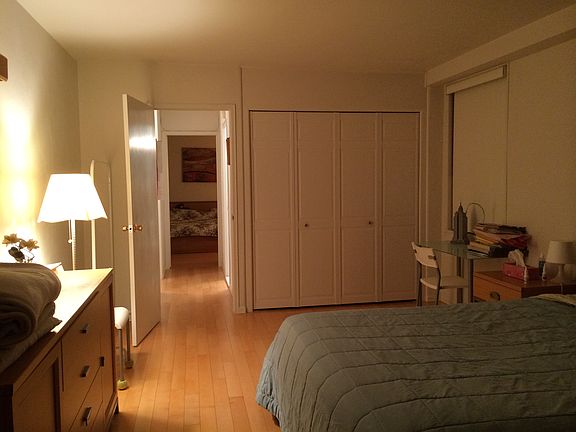 4th image of 6120 Grand Central Pkwy APT A906