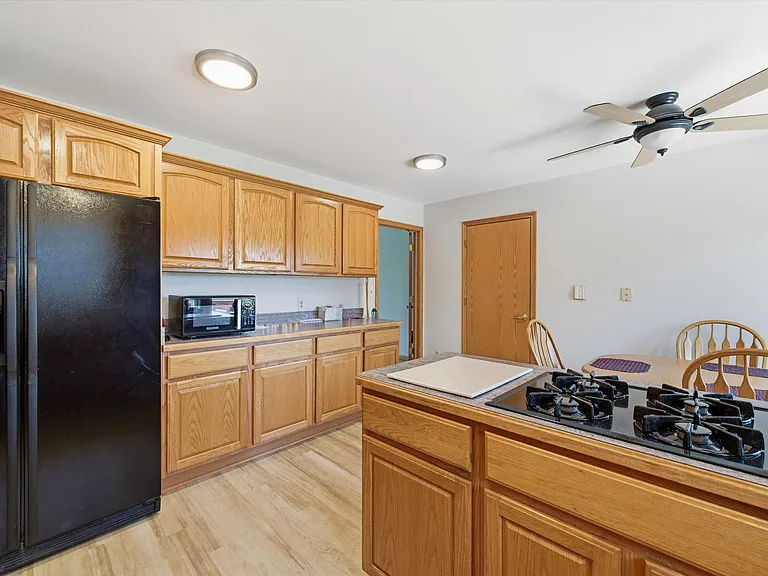 5700 W M 36 — Photo 28