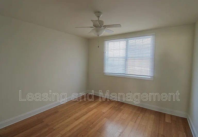 180 Line St #A — Photo 10