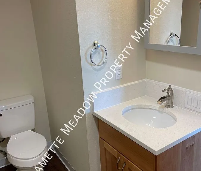 1731 Salishan St SE — Photo 11