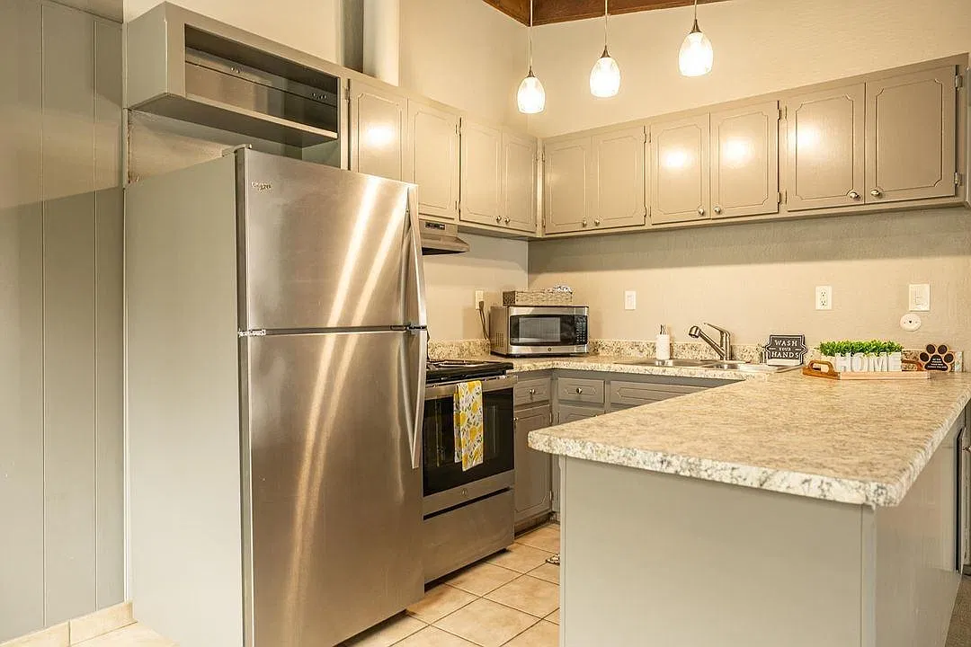 Floor plan 1 bedroom 1 bath
