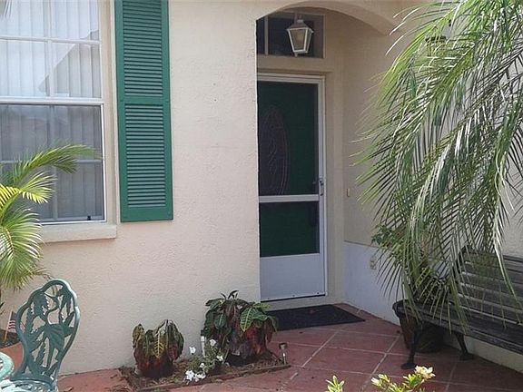 4th image of 2215 Nantucket Dr #52