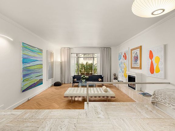 2nd image of 150 Central Park S #906