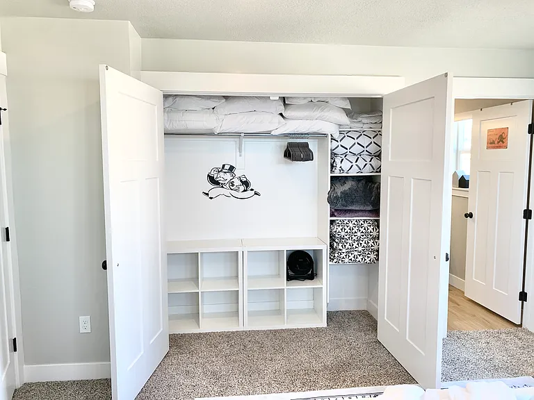 150 W Seasons Ln #1 — Photo 10