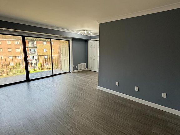 3rd image of 7608 Savannah St APT 203