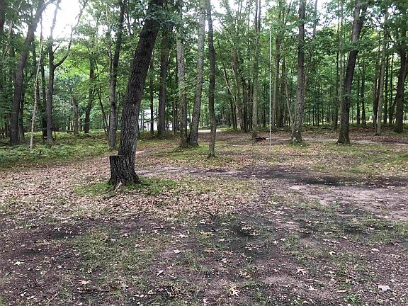 5th image of 4722 Teaberry Ln